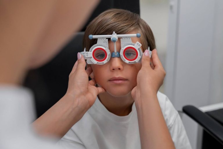 Retinal Eye Exam & Vision Eye Exam